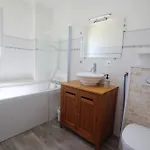 Maison De Meuble Tourisme 4 Etoiles - Bord De