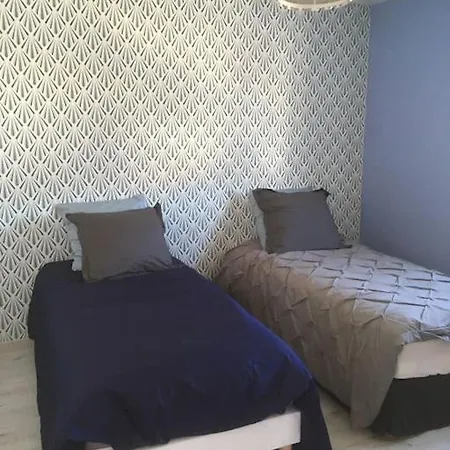 Casa de Férias Maison De Meuble Tourisme 4 Etoiles - Bord De Denneville