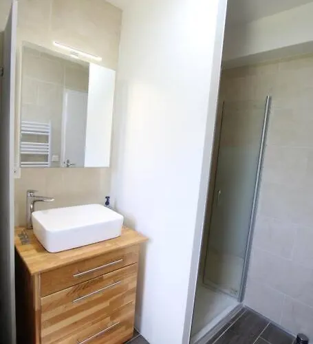 Maison De 4 Clés - Bord De *